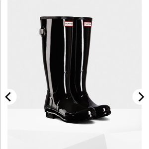 Hunter shiny tall rain boots